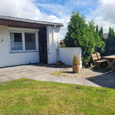 Klein Semesterbostad *